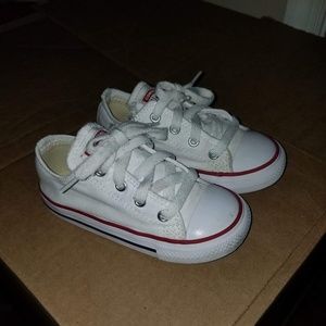 Toddler converse size 8